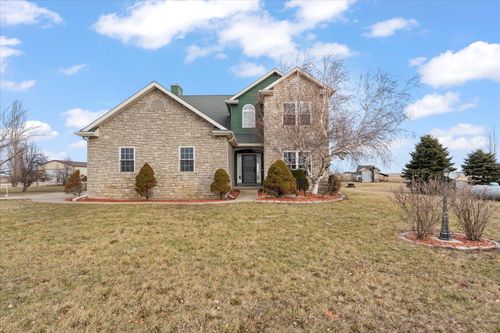 1376 E 2950 North Rd, Mansfield, IL, 61854-6971 | Card Image