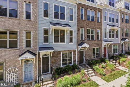 2252 S Glebe Rd, ARLINGTON, VA, 22204 | Card Image