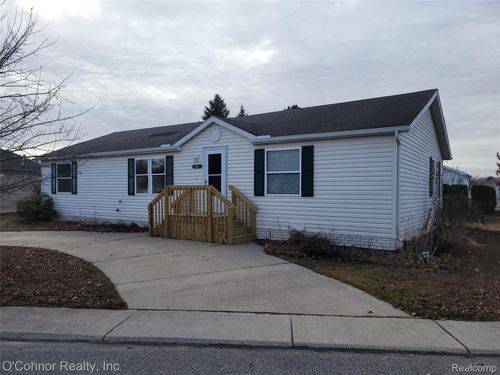 521 Bush Lake Ln, Kimball, MI, 48074-1349 | Card Image
