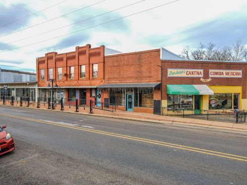 218 E 1st, Hughes Springs, TX, 75656-3721 | Card Image