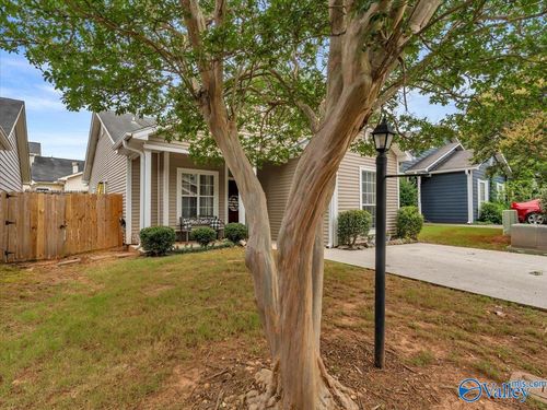 110 Bentworth Ln, Madison, AL, 35758-2428 | Card Image