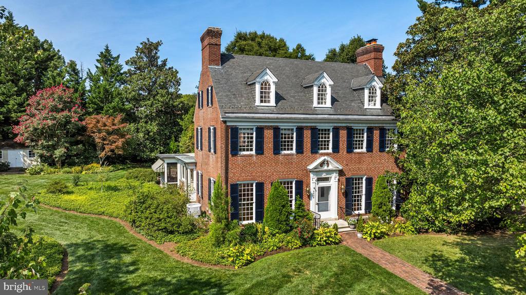 Saint Albans Way, Baltimore, MD 21212