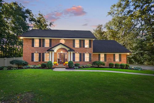 579 Woodhaven Trl, Yellow Springs, OH, 45387-7702 | Card Image