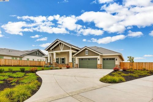 2955 Almondwood Pl, Oakley, CA, 94561-1701 | Card Image