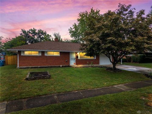 5431 Naughton Dr, Dayton, OH, 45424-6001 | Card Image