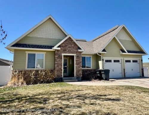676 Overlook Dr, Craig, CO, 81625-4404 | Card Image