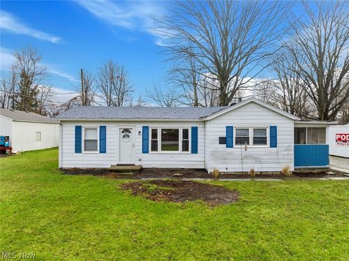 1636 Lagundovie Rd, Oregon, OH, 43616-4624 | Card Image