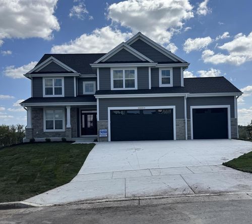 N56W20719 Muirfield Drive, Menomonee Falls, WI, 53051 | Card Image