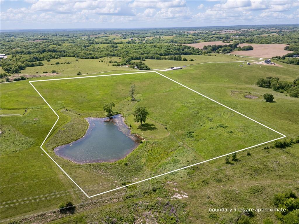Land in Richmond 3