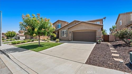 4068 Grand Fir Ln, San Bernardino, CA, 92407-0607 | Card Image