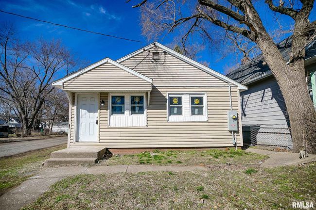 2217 W Marquette St, House other with 2 bedrooms, 1 bathrooms and null parking in Peoria IL | Image 32