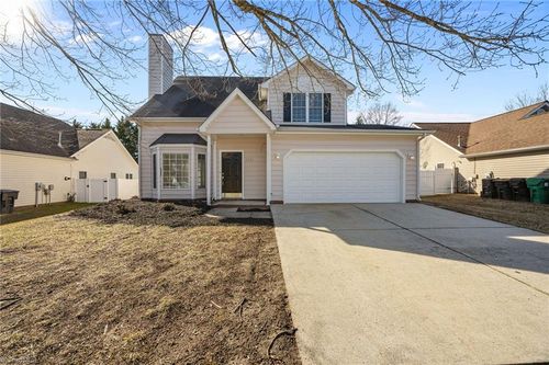 3504 Bent Trace Dr, High Point, NC, 27265-8171 | Card Image