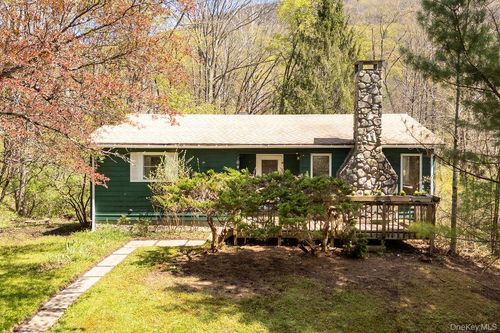 3 Cruickshank Rd, Big Indian, NY, 12410-5202 | Card Image