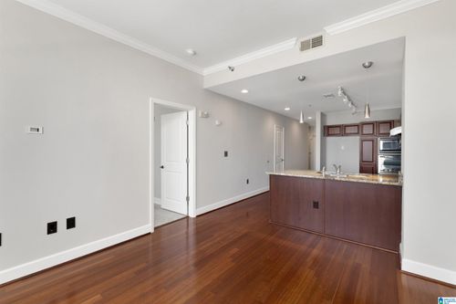 1703-2024 2nd Avenue, BIRMINGHAM, AL, 35208 | Card Image