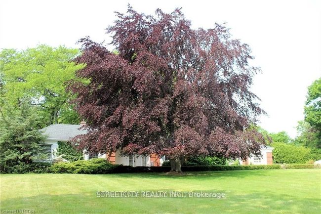1517 Gloucester Road, House other with 4 bedrooms, 3 bathrooms and 10 parking in London North ON | Image 25