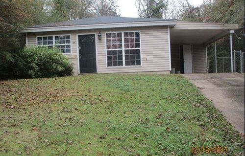 3120 Urban Ave, Columbus, GA, 31907-6826 | Card Image