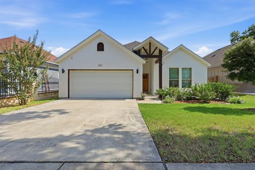 857 E Jessamine St, Fort Worth, TX, 76104-6507 | Card Image