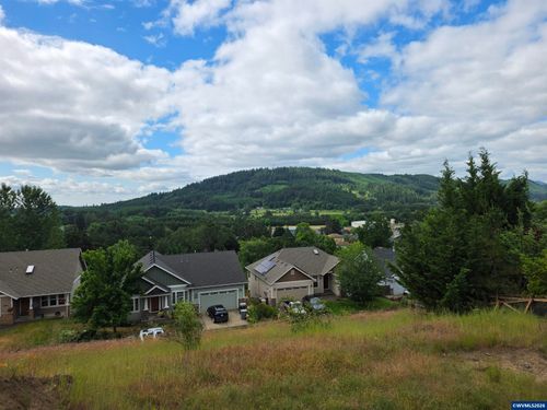 538 Starlight Wy, Philomath, OR, 97370 | Card Image