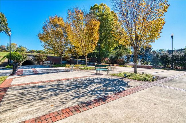 1991 Deco Dr, Townhouse with 3 bedrooms, 4 bathrooms and null parking in Kennesaw GA | Image 32