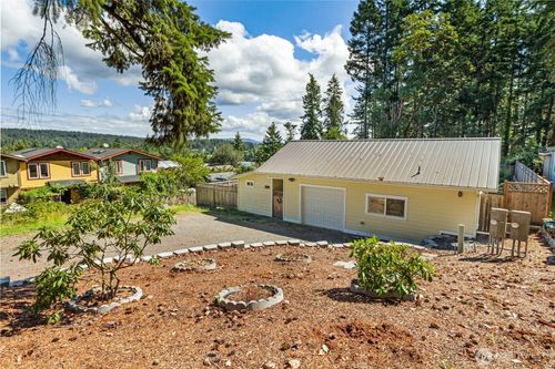 1012 Park St, Friday Harbor, WA, 98250-9220 | Card Image