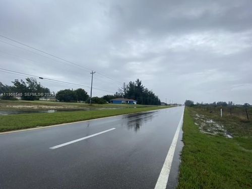 527 N Nelson Rd N, Cape Coral, FL, 33993 | Card Image