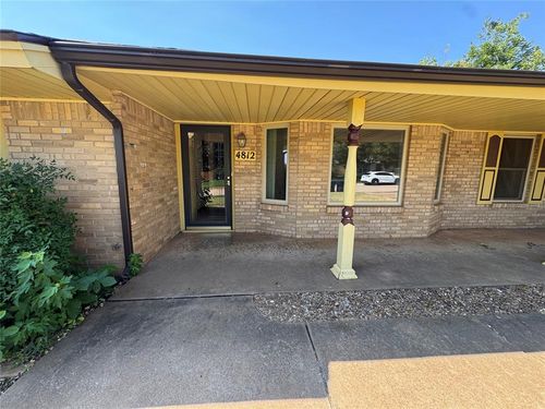 4812 Nw 70th St, Oklahoma City, OK, 73132-6800 | Card Image