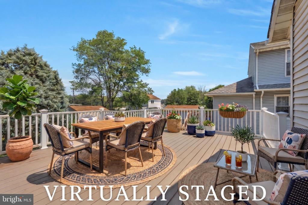 Residential in MAPLE SHADE 5