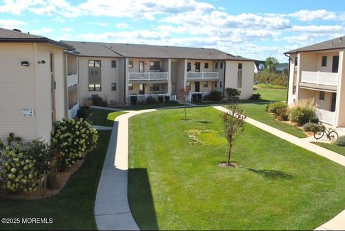 34 Wharfside Dr, Monmouth Beach, NJ, 07750-1242 | Card Image