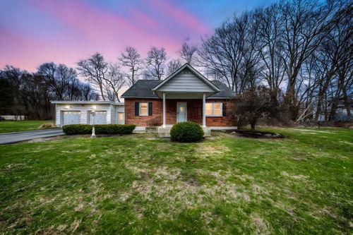 8 Didio Ln, Montgomery, NY, 12549-2712 | Card Image