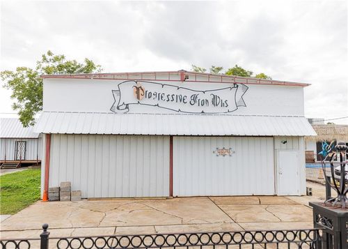 4824 Pontchartrain Dr, Slidell, LA, 70458-5800 | Card Image