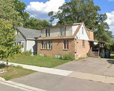 446 Orano Ave, House other with 3 bedrooms, 2 bathrooms and 4 parking in Mississauga ON | Image 1