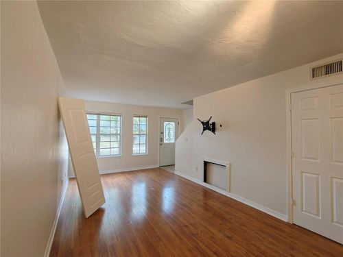 4-620 Sw 10th Lane, Gainesville, FL, 32601 | Card Image