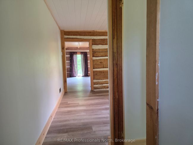 1537 Tulip Rd, House other with 2 bedrooms, 1 bathrooms and 4 parking in Algonquin Highlands ON | Image 5