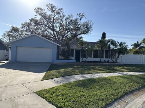 10026 83rd Cir, Largo, FL, 33777-1829 | Card Image