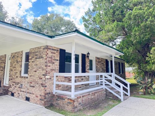 108 Franklin St, Walterboro, SC, 29488-9103 | Card Image