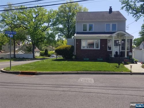 1167 Arlington Ave, Teaneck, NJ, 07666-5857 | Card Image