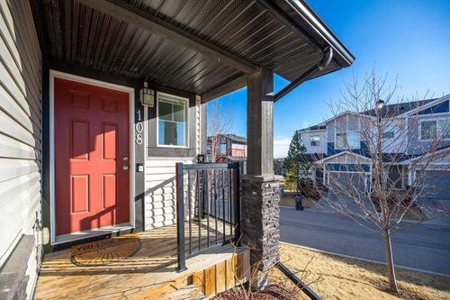 108 Jumping Pound Common, Cochrane, AB, T4C2L1 | Card Image