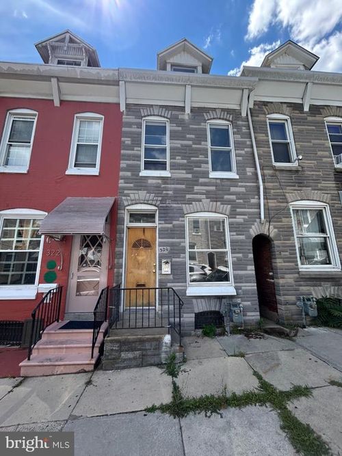 320 Miller St, READING, PA, 19602-2124 | Card Image