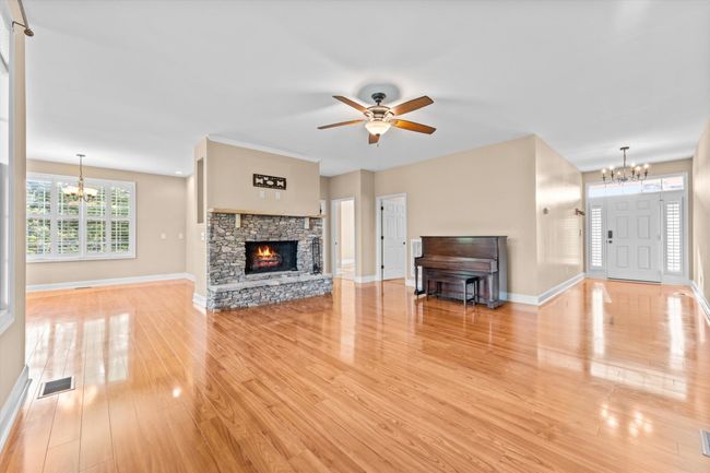 Foyer | Image 7
