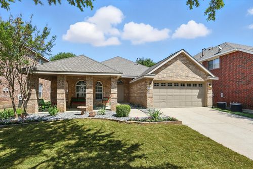 8300 Hitching Trl, Mckinney, TX, 75070-6405 | Card Image