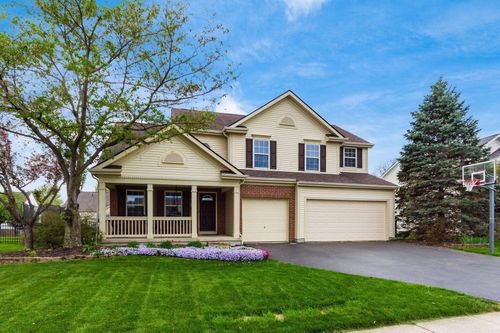 1897 Iris Ct, Grove City, OH, 43123-8395 | Card Image