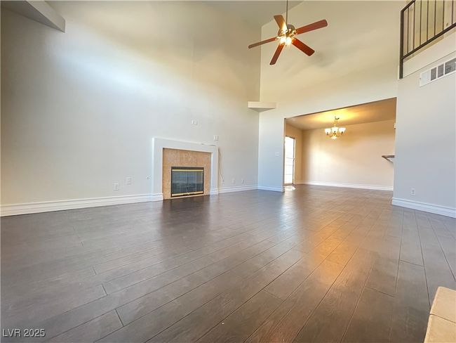 7725 Allano Way, Townhouse with 2 bedrooms, 3 bathrooms and null parking in Las Vegas NV | Image 4