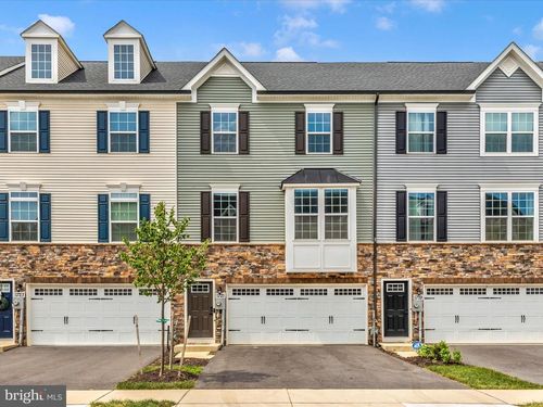 1721 Atlas Dr, FREDERICK, MD, 21702-4950 | Card Image