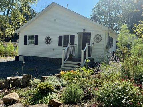 63 Bauer Rd, Newton, NJ, 07860-4951 | Card Image