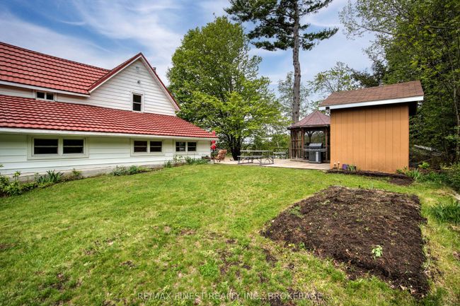 14064 County Rd 38, House other with 3 bedrooms, 2 bathrooms and 5 parking in Sharbot Lake ON | Image 32