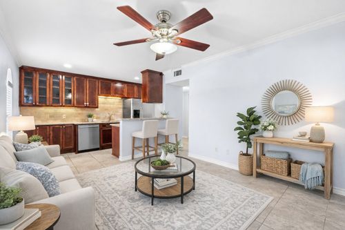 apt-108-407 E 45th St, Austin, TX, 78751-3802 | Card Image