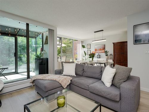 103-327 Maitland St, Victoria, BC, V9A7G7 | Card Image