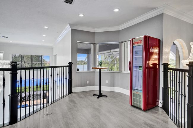 10457 Laurel Rd, House other with 6 bedrooms, 6 bathrooms and null parking in Davie FL | Image 39