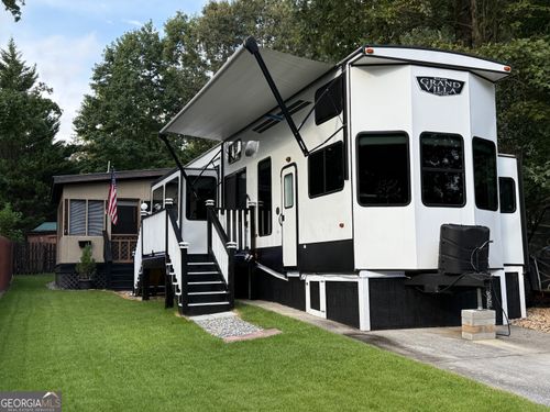 160 Elkmont Trl, Cleveland, GA, 30528-2991 | Card Image