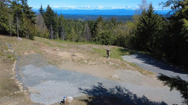 1725 Warn Way, Home with 0 bedrooms, 0 bathrooms and null parking in Qualicum Beach BC | Image 8